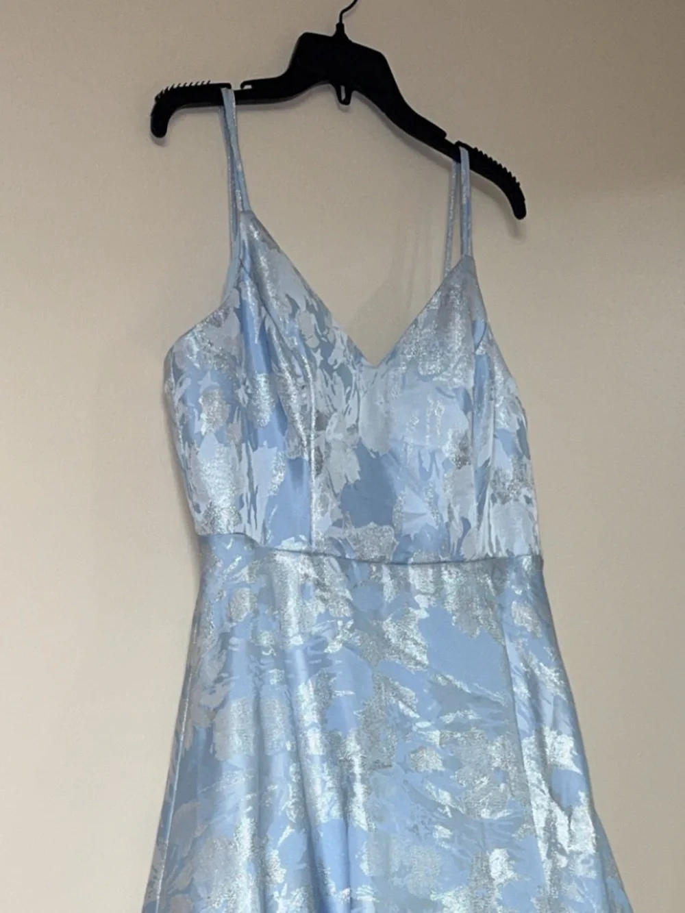 City Triangles Formal Dress Light Blue Silver Periwinkle Floral Size 15 Juniors